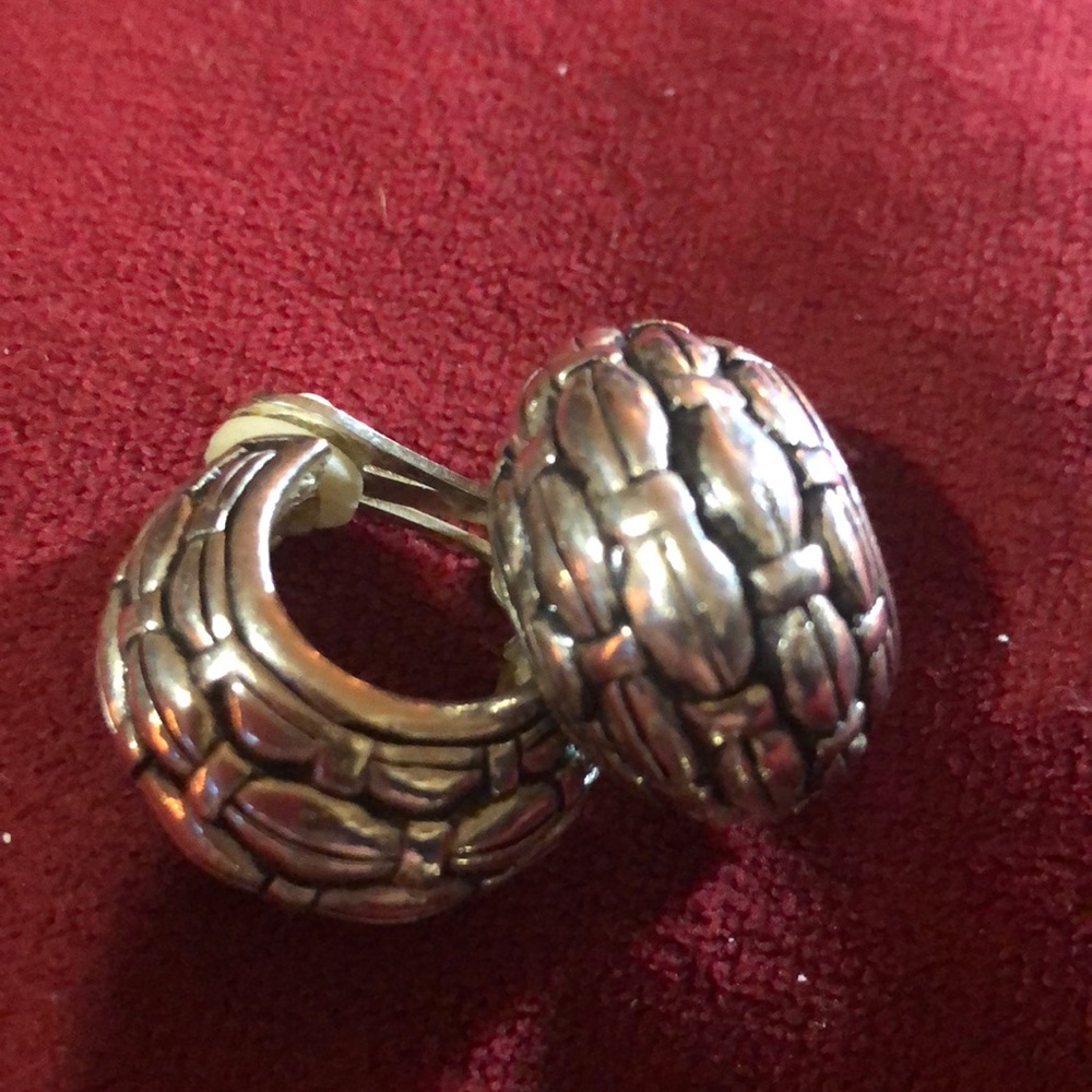 🌹Clip Earring Bundle - Picture 4 of 5
